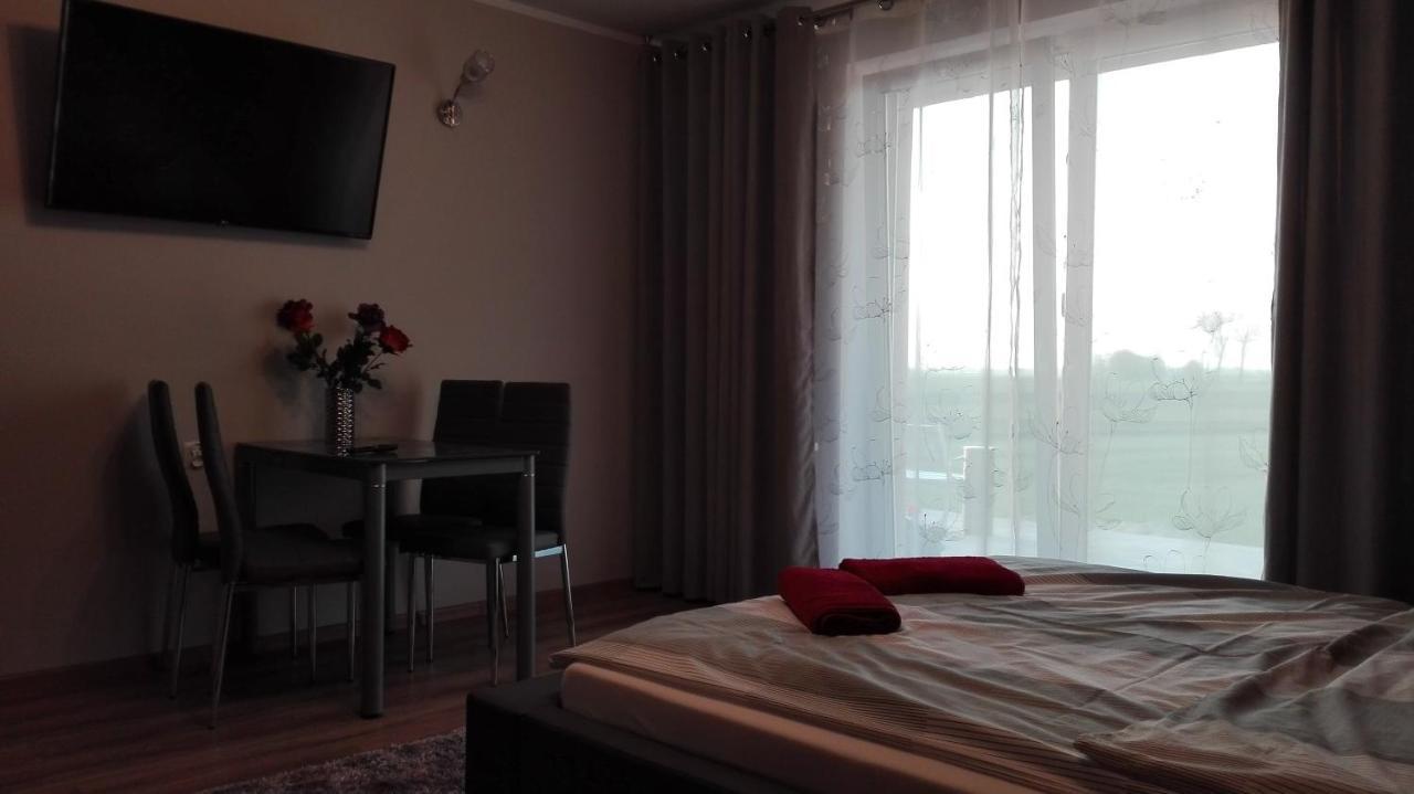Tropikalna Odnowa Bed & Breakfast Falkowo Dış mekan fotoğraf