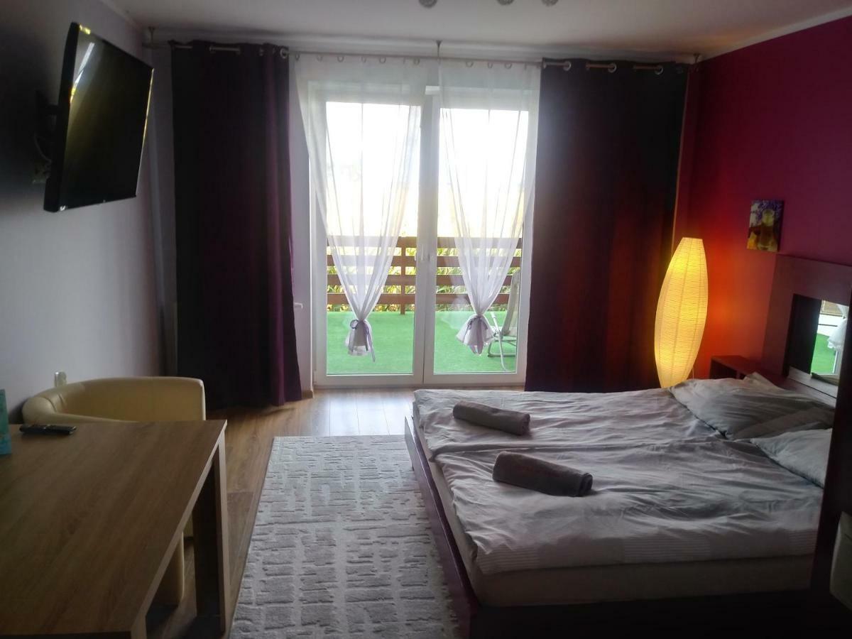 Tropikalna Odnowa Bed & Breakfast Falkowo Dış mekan fotoğraf